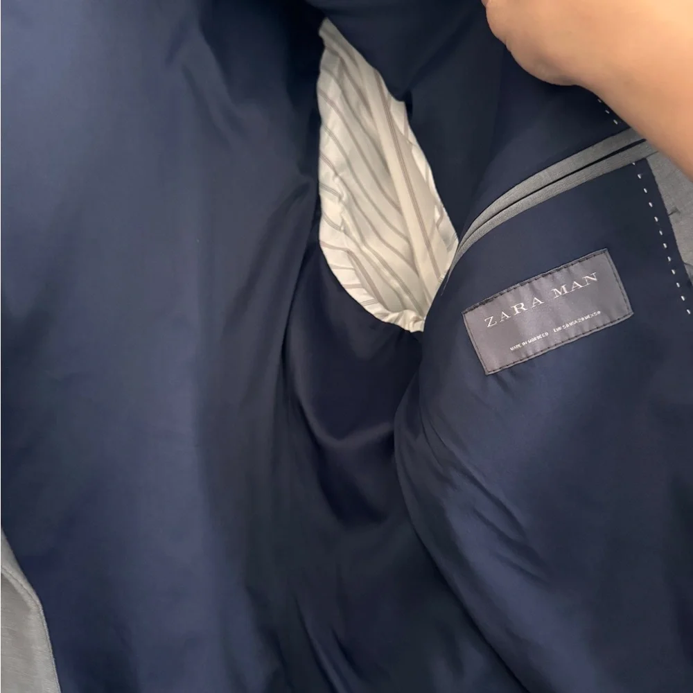 Zara Men's Gray Two-Piece Suit Jacket & Pants
